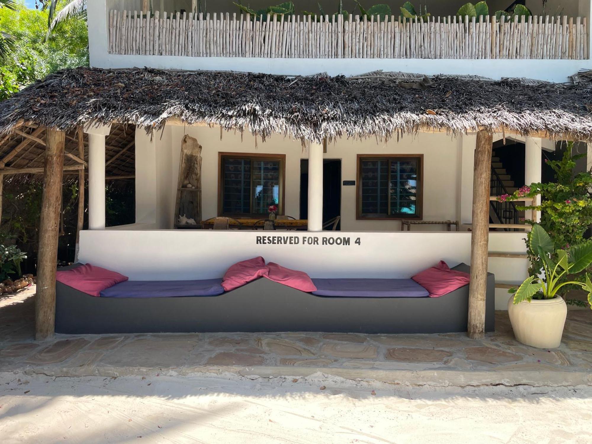 Blue Reef Sport&Fishing Lodge&Bungalows Jambiani  Exterior foto