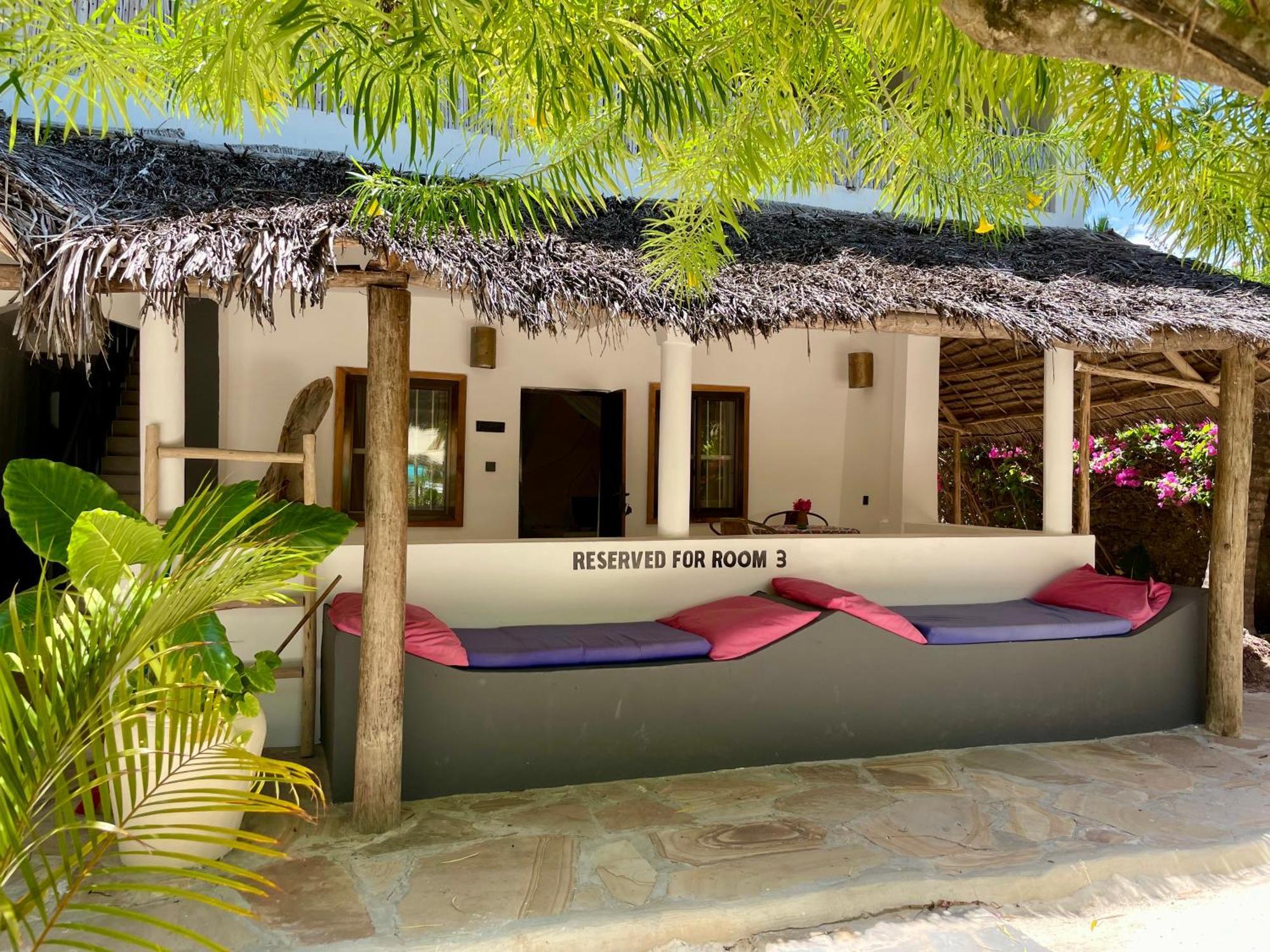 Blue Reef Sport&Fishing Lodge&Bungalows Jambiani  Exterior foto